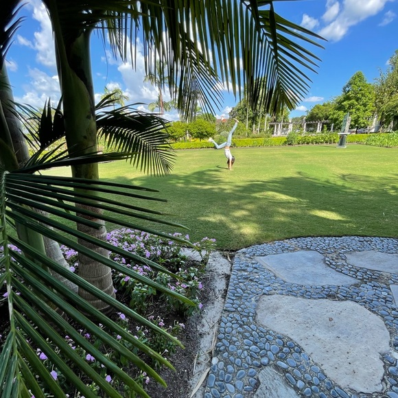 🎶Happy campers T-shirt 🎶 - Picture 13 of 17